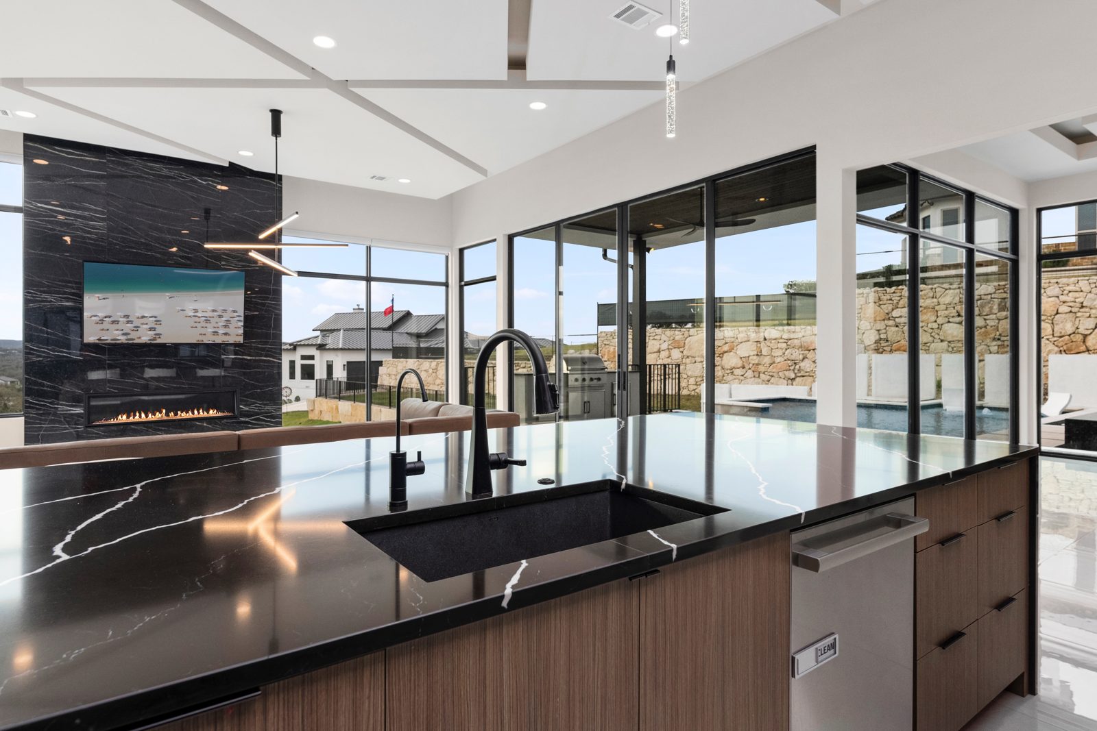 Issa Prestige Construction project — San Antonio